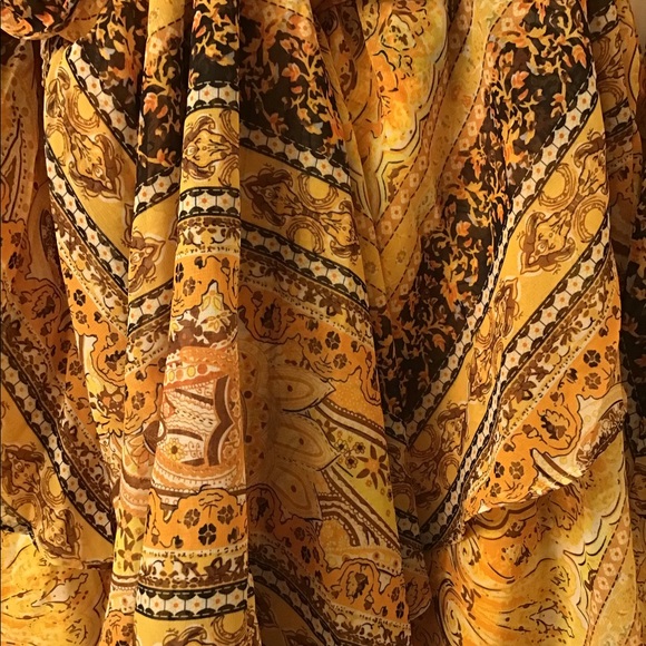 Yellow paisley print long sleeve open back side cutout mini dress Small NWT - Picture 4 of 10